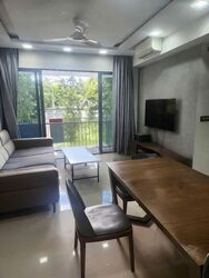 The Palette (D18), Condominium #558294761